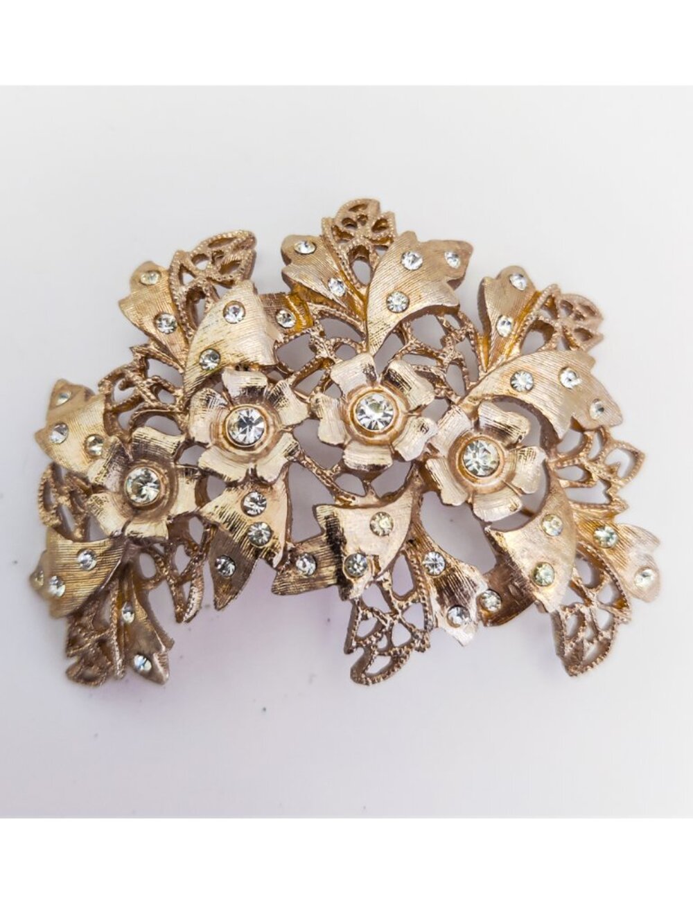 Vintage 50s-60s Signed Kramer Brushed Gold Tone Flower Filigree Leaves Brooch